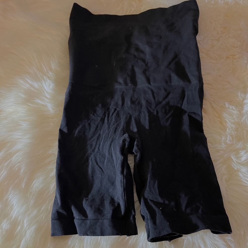 yummy shaper NWOT